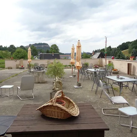 Urlaubsoase-lindenhof アパート *